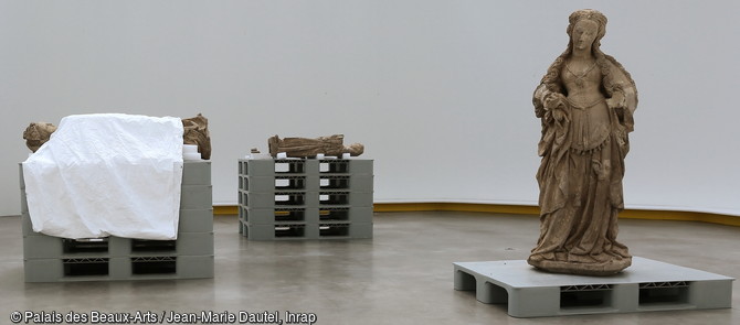 Statues découvertes à Orchies (Nord), 2013. Elles sont ici au Palais des Beaux Arts de Lille en attente de la restauration.