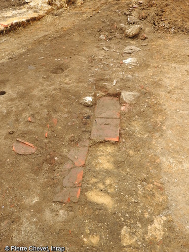 Canalisation antique mis au jour sur le site de la Visitation au Mans (Sarthe), 2016