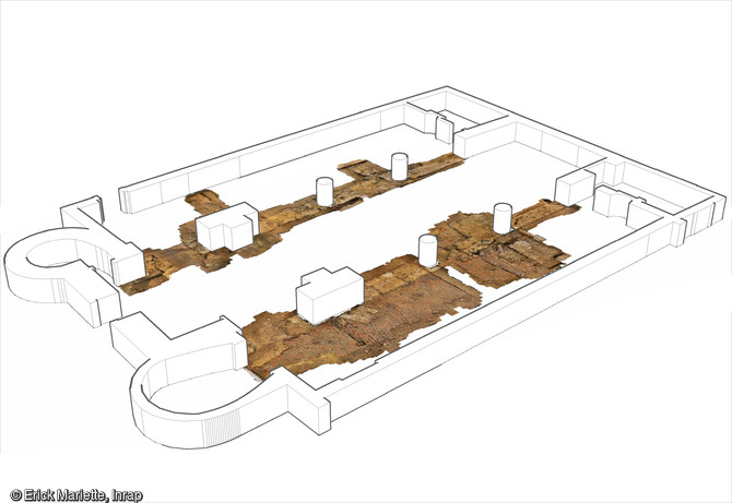 Photogramm&eacute;trie des vestiges arch&eacute;ologiques romans ins&eacute;r&eacute;e sur le plan de l'&eacute;glise actuelle Sainte-Benoite de Lerzy (Aisne).