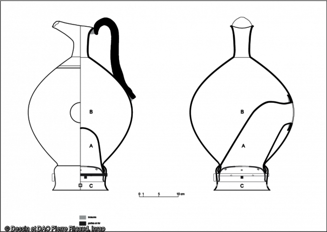 Proposition de reconstitution de l'authepsa de Die (Dr&ocirc;me). L'objet d&eacute;couvert pr&eacute;sente une hauteur de 43 cm et est compos&eacute; de 2 compartiments distincts : une r&eacute;servoir/d&eacute;versoir B, destin&eacute; &agrave; contenir un liquide et, en son centre, une chambre de chauffe A aliment&eacute;e &agrave; l'aide de charbons de bois incandescents. 