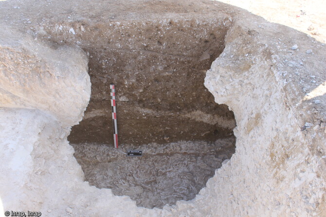 Silo d'un habitat gaulois, 1er si&egrave;cle avant notre &egrave;re, mis au jour lors de la fouille de 2021 &agrave; Saint-Sauveur (Somme).