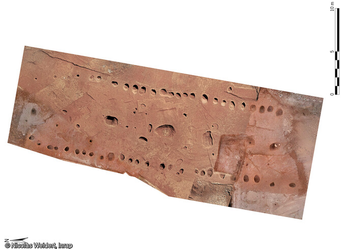 Orthophotographie composite du bâtiment de  la grande maison  du site du Domaine de la Vallée Verte à Marseille (Bouches-du-Rhône).