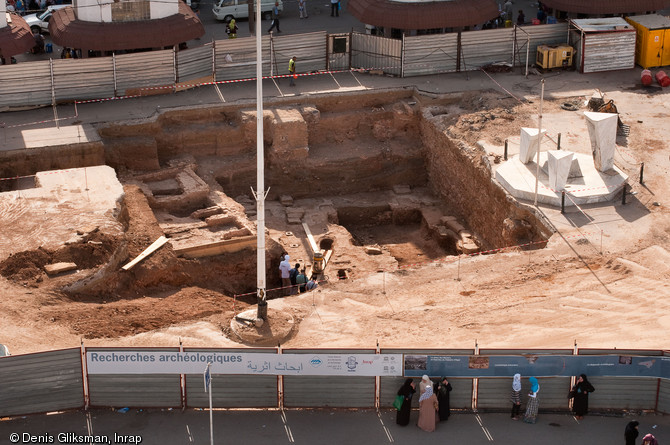 Vue générale du diagnostic archéologique de la place des Martyrs à Alger, 2009.