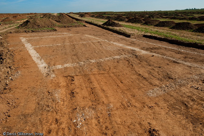 Villa gallo-romaine, diagnostics arch&eacute;ologiques &agrave; Marquion (Pas-de-Calais) sur le canal Seine-Nord Europe, 2009.