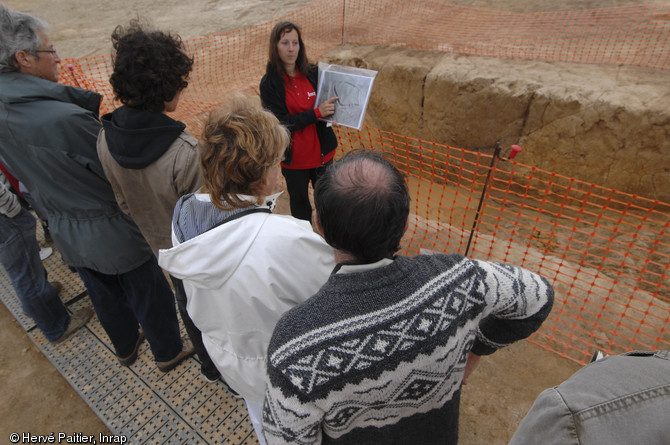 Près de trois mille visiteurs se sont succédé sur le site archéologique de Lannion lors de la journée portes ouvertes le 5 juin 2010.